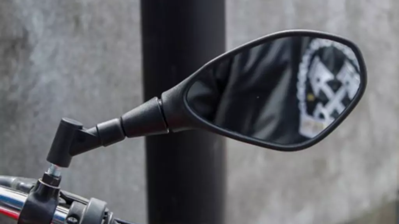 Retrovisor Rotativo 360 para Moto: Compatível com GS 650, F800 e Yamaha com Haste Curta