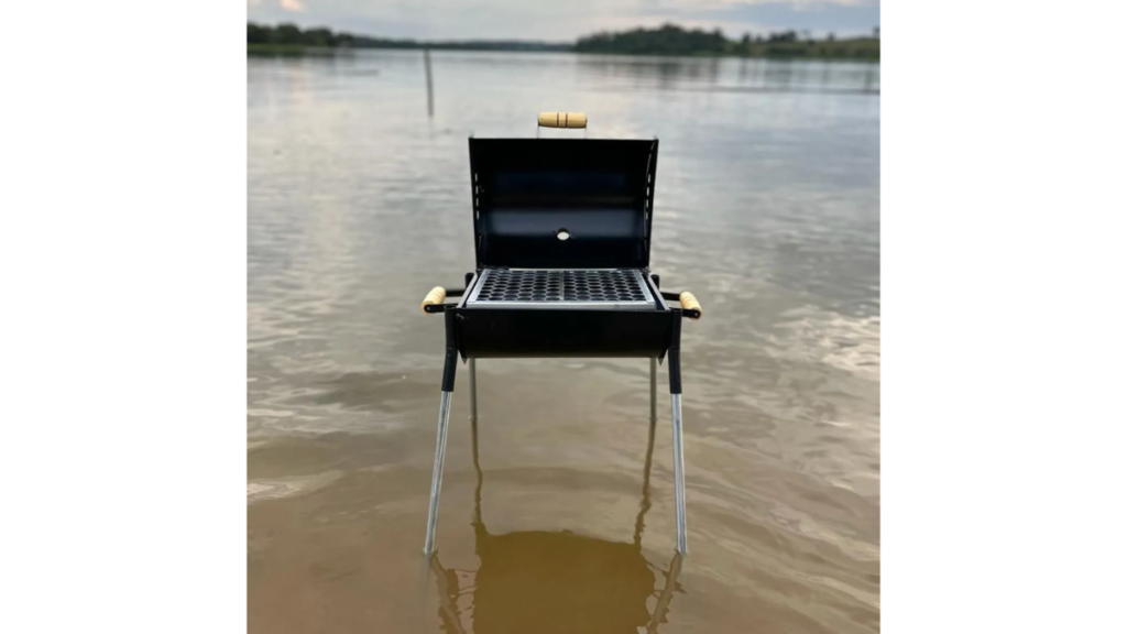 Churrasqueira Bafinho com pés?