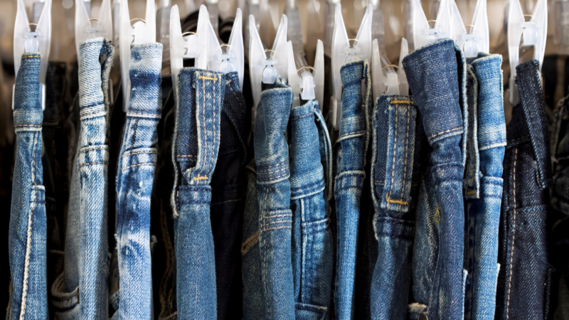 Calça Jeans Feminina Cós Alto: Estilo, Conforto e Versatilidade para o Dia a Dia 2026