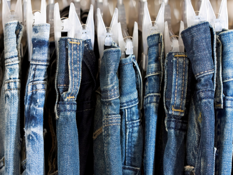 Calça Jeans Feminina Cós Alto: Estilo, Conforto e Versatilidade para o Dia a Dia 2026